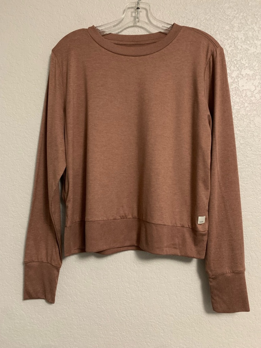 Vuori  Tee Top Womens L Daydream Long Sleeve Crew DreamKnit Performance Brown